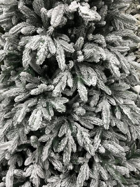 დათოვლილი ნაძვის ხე - 270სმ სრულად სილიკონის ტოტებით - Image 3