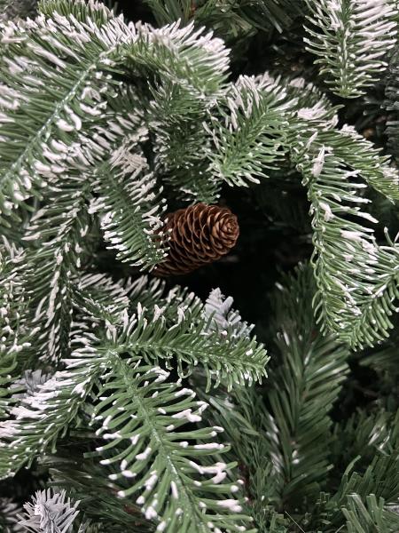 ნაძვის ხე დათოვლილი -270 სმ შერეული ტოტებით და გირჩით - Image 2