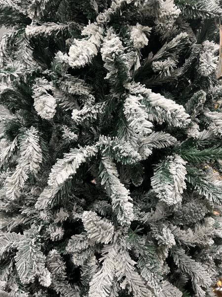 დათოვლილი ნაძვის ხე – 240 სმ PVC ტოტებით - Image 2