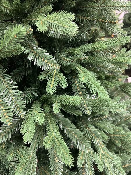 Christmas tree green - 270 cm with mixed branches - Image 3