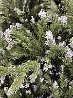 დათოვლილი ნაძვის ხე - 210სმ გირჩით და კენკრით PE+PVC - Thumbnail 3