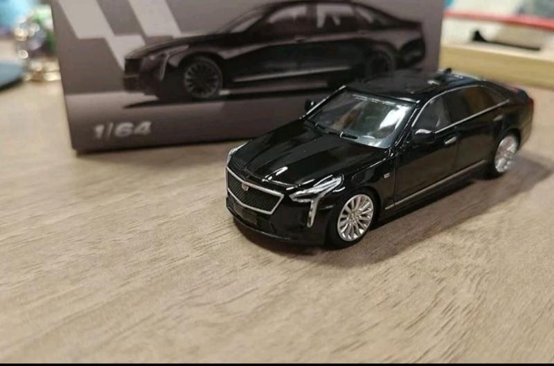 საკოლექციო მანქანა cadilac ct 5 1:64 massdi - Image 2